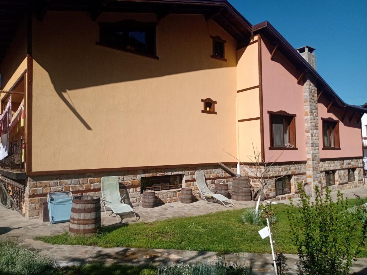 里巴里卡 Кръчмъ При Байката Alpin酒店 外观 照片